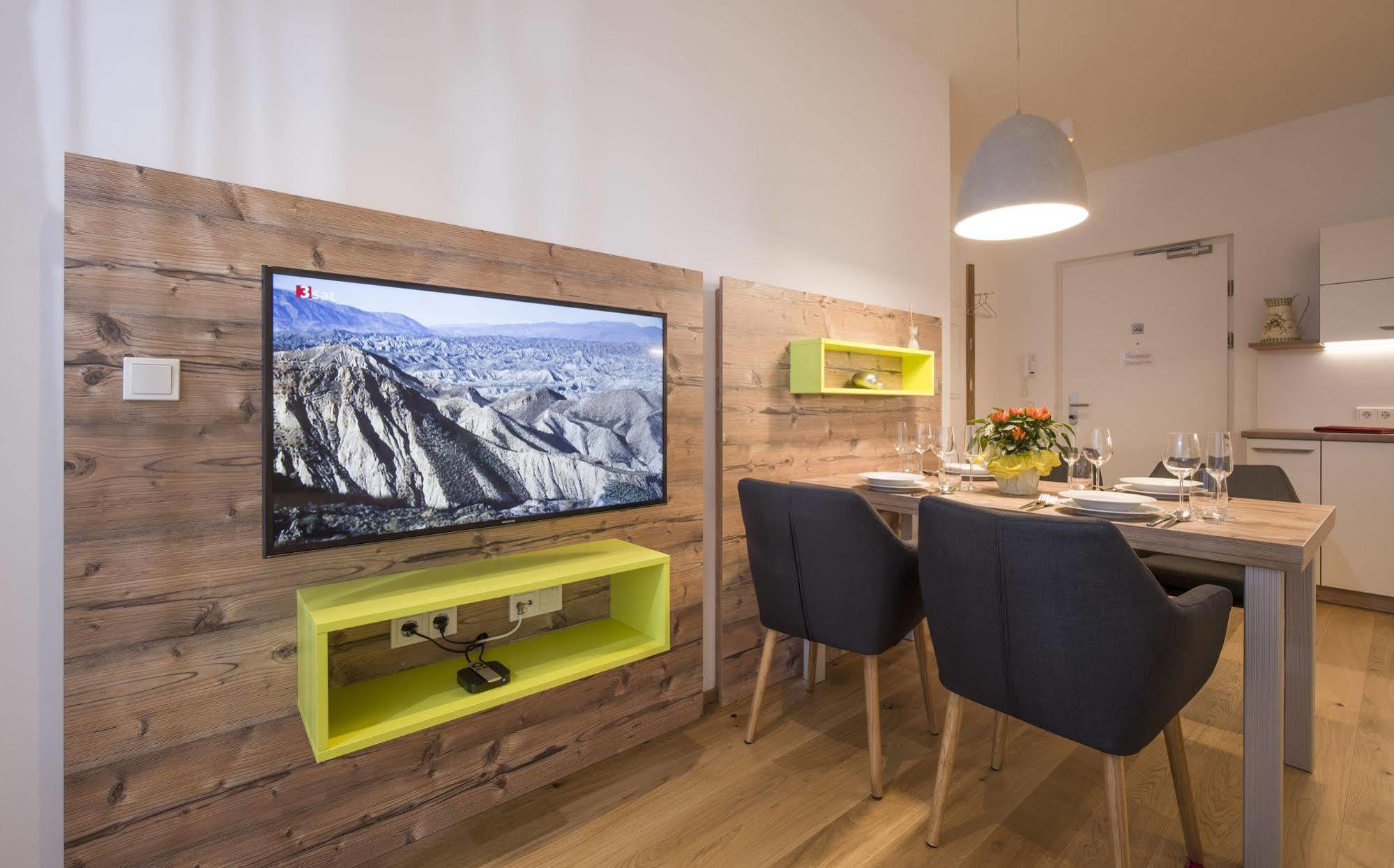 Private Living Apartments Kufstein Exterior photo